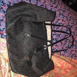 Michael Kors Tote